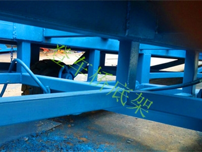 移動式液壓登車橋